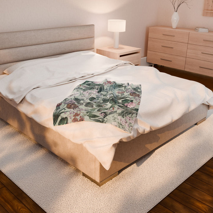 Luxury Velveteen Plush Blanket - Dutch Tulip Garden- Cozy & Soft