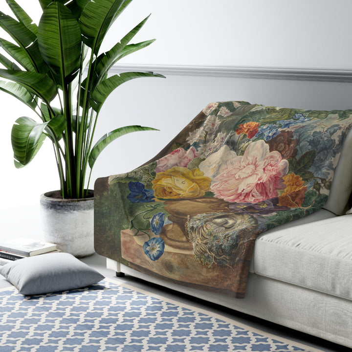 Sherpa Fleece Blanket - Vintage Flowers with Bird's Nest
